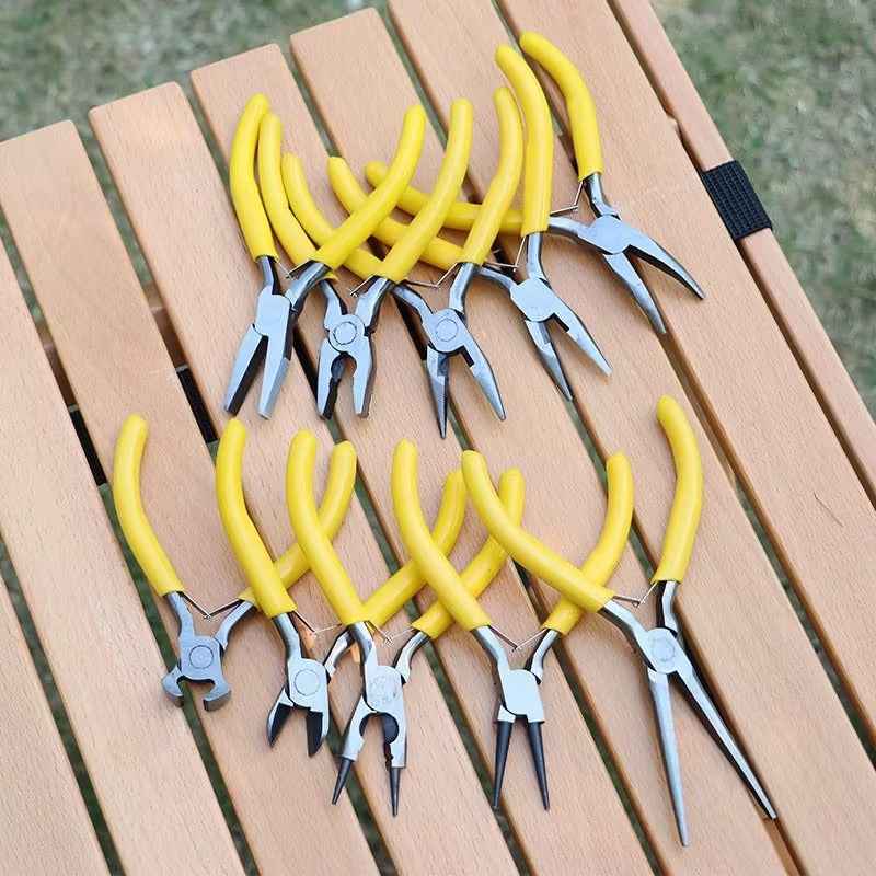Gades 5-Inch Pointed Nose Pliers- Precision Tool For Delicate Tasks