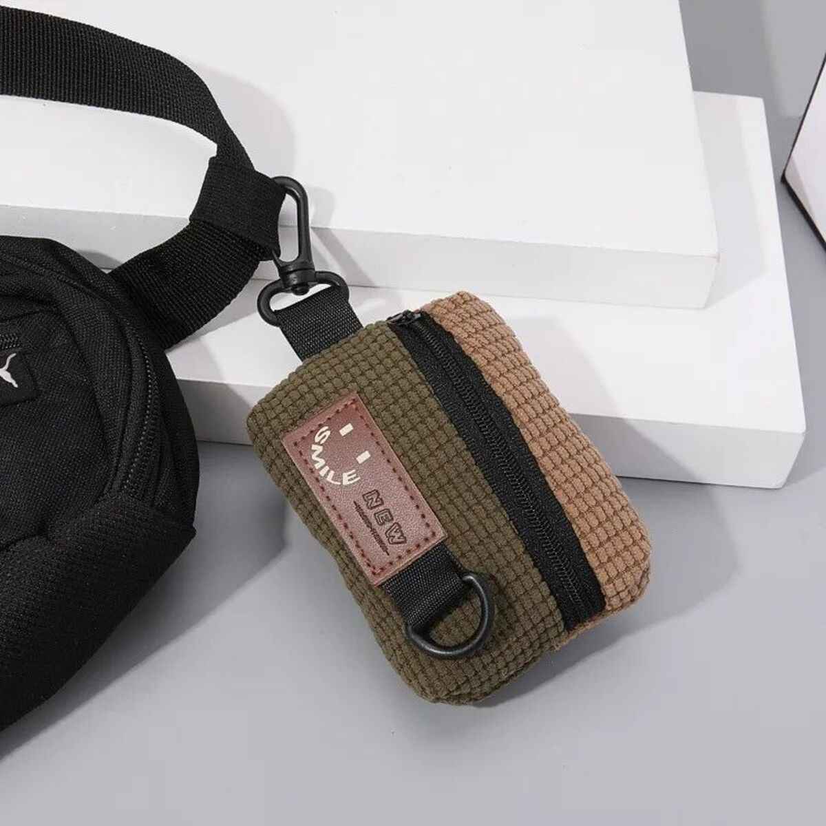 Cycling Backpack Headphone Bag Portable Storage for Active Lifestyles Secondary image