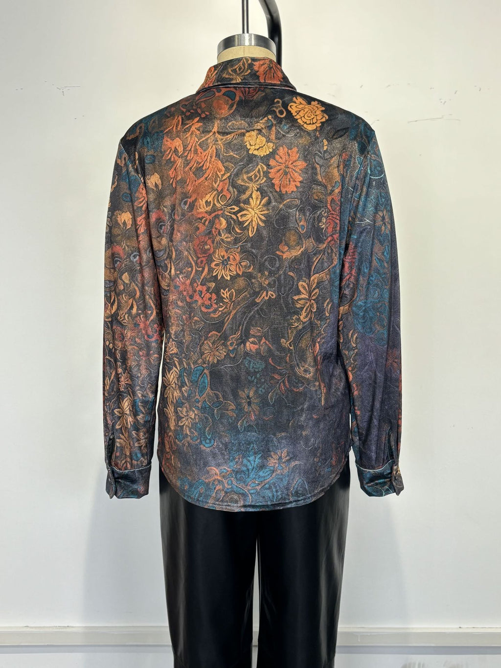 Women's Retro Boho Floral Shirt - Button Down Long Sleeve Blouse Top